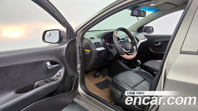 Kia All New Morning Luxury, 2012 11