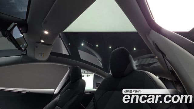 Tesla модель Y Long Range AWD, 2025 18