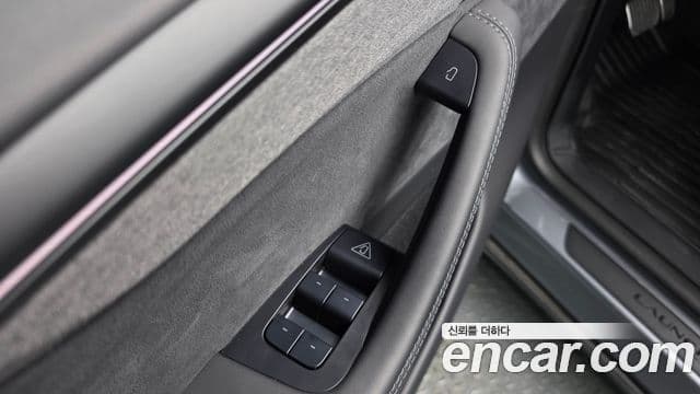 Tesla модель Y Long Range AWD, 2025 19