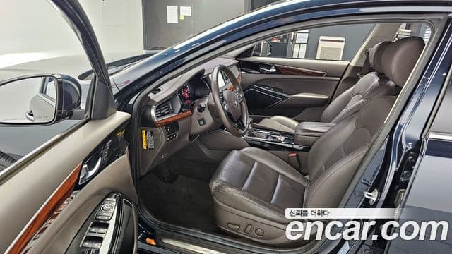 Kia All New K7 Noblesse, 2016 10