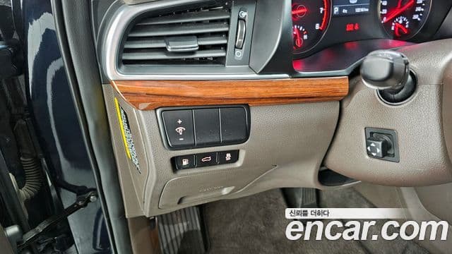 Kia All New K7 Noblesse, 2016 16