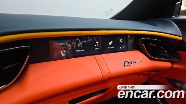 Ferrari 로마, 2023 17