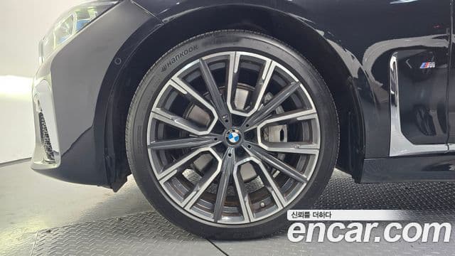 BMW 7시리즈 (G11) 740Li xDrive M Sport, 2022 все фото