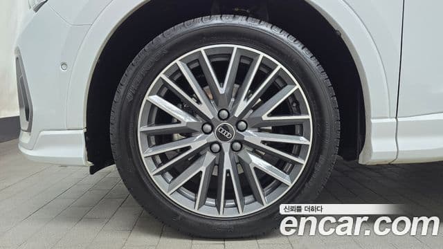 Audi Q3 (F3) Premium, 2022 все фото