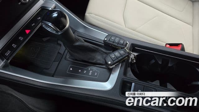 Audi Q3 (F3) Premium, 2022 9