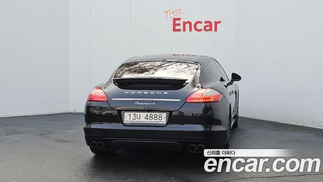 Porsche Panamera 3.6 AWD Platinum Edition, 2013 4