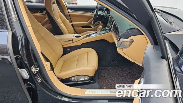 Porsche Panamera 3.6 AWD Platinum Edition, 2013 10