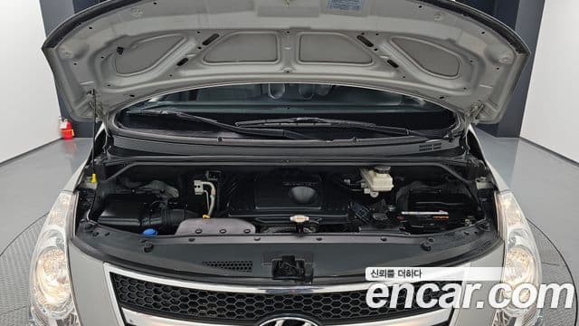 Hyundai Grand Starex CVX Premium, 2015 6