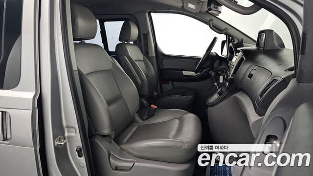 Hyundai Grand Starex CVX Premium, 2015 10