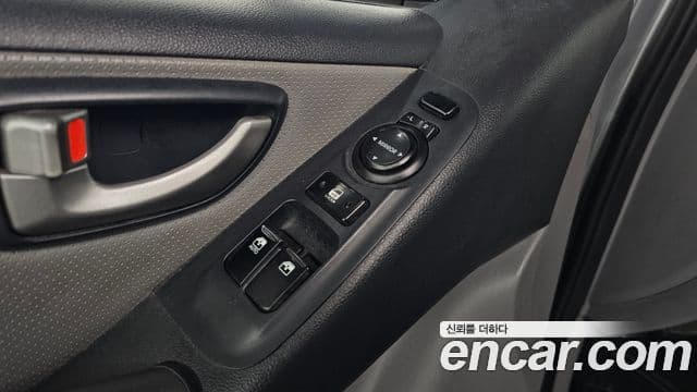 Hyundai Grand Starex CVX Premium, 2015 17