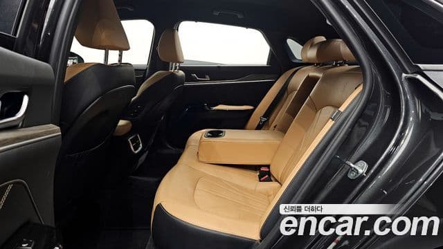 Kia K5 3세대 Signature, 2022 12