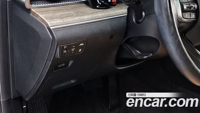 Kia K5 3세대 Signature, 2022 16