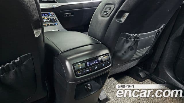 Hyundai Palisade Prestige, 2020 19