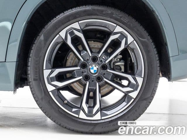 BMW X1 (U11) xDrive 20i M Sport, 2025 все фото
