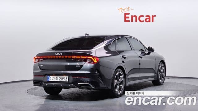 Kia K5 гибрид 3세대 Signature, 2023 2