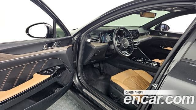 Kia K5 гибрид 3세대 Signature, 2023 12