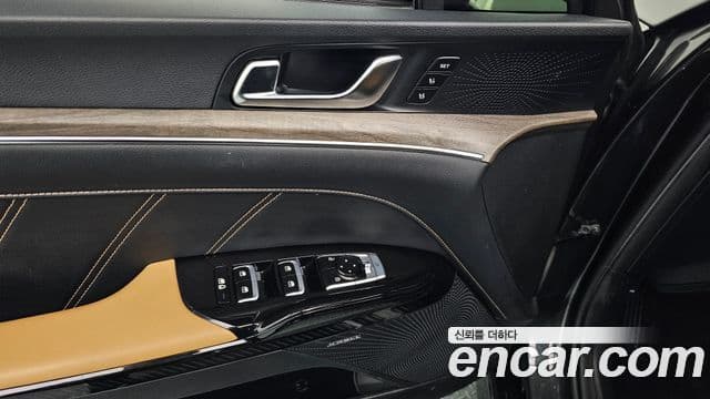 Kia K5 гибрид 3세대 Signature, 2023 18