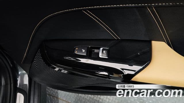 Kia K5 гибрид 3세대 Signature, 2023 19