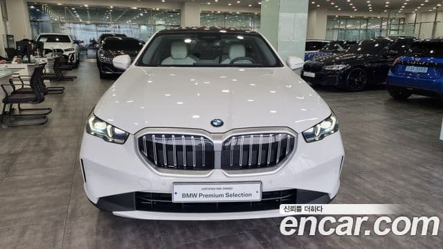 BMW 5시리즈 (G60), 2025 2