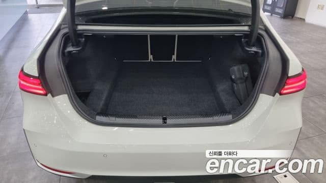 BMW 5시리즈 (G60), 2025 7