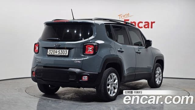 Jeep Renegade 2.0 дизель Longitude AWD, 2016 2