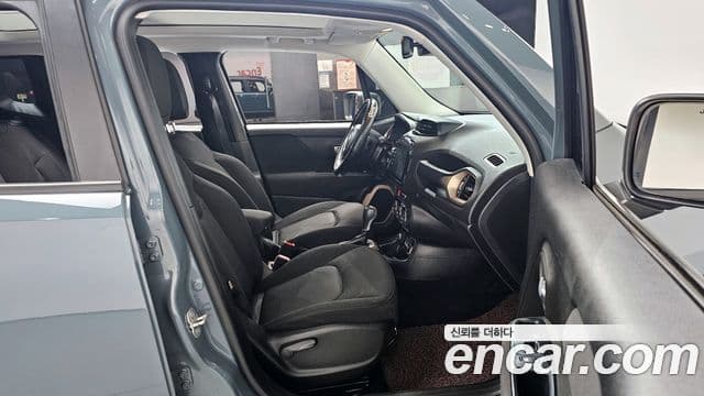 Jeep Renegade 2.0 дизель Longitude AWD, 2016 10