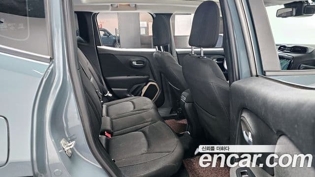 Jeep Renegade 2.0 дизель Longitude AWD, 2016 12