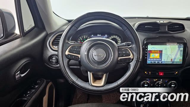 Jeep Renegade 2.0 дизель Longitude AWD, 2016 13