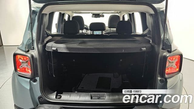 Jeep Renegade 2.0 дизель Longitude AWD, 2016 20