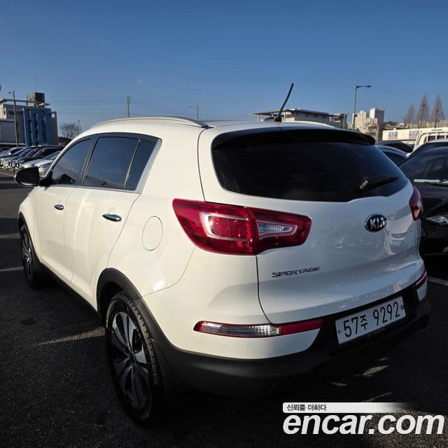 Kia Sportage R Premium, 2013 6