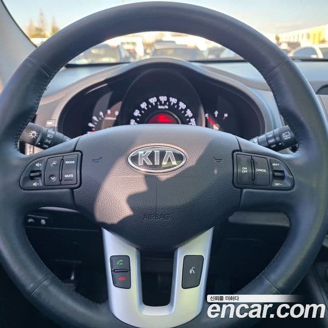 Kia Sportage R Premium, 2013 12