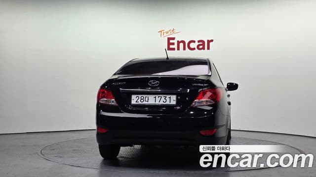 Hyundai Accent(новый кузов / новое поколение) Premier, 2013 4