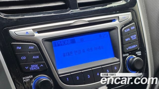 Hyundai Accent(новый кузов / новое поколение) Premier, 2013 16