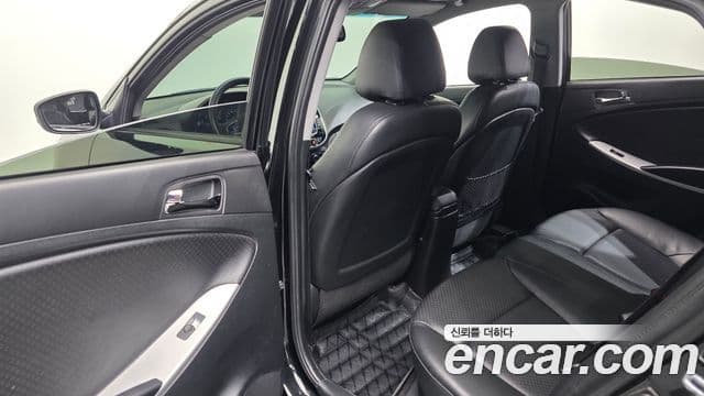 Hyundai Accent(новый кузов / новое поколение) Premier, 2013 18