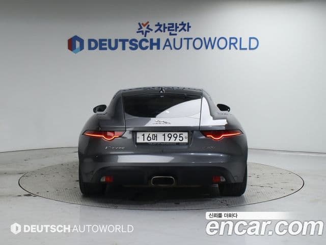 Jaguar F-TYPE X152, 2019 4