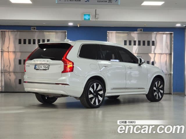 Volvo XC90 2세대 T8 Ultimate Bright гибрид, 2024 4