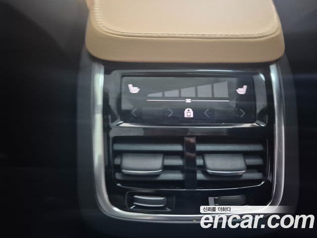 Volvo XC90 2세대 T8 Ultimate Bright гибрид, 2024 17