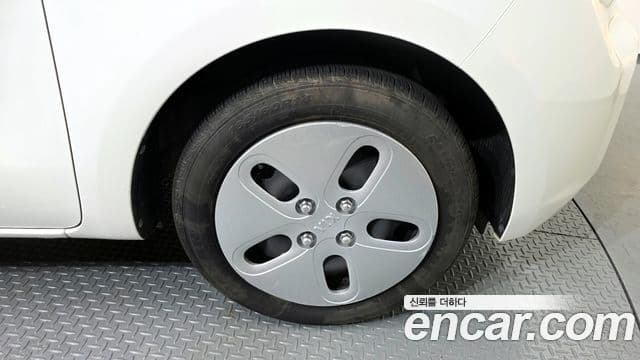 Kia The / новый New Ray Standard, 2021 все фото