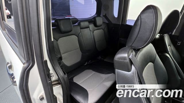 Kia The / новый New Ray Standard, 2021 12