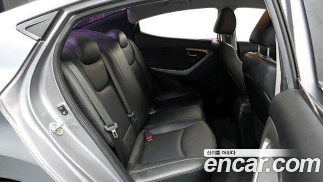 Hyundai Avante MD Style, 2014 12