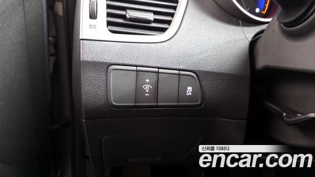 Hyundai Avante MD Style, 2014 14