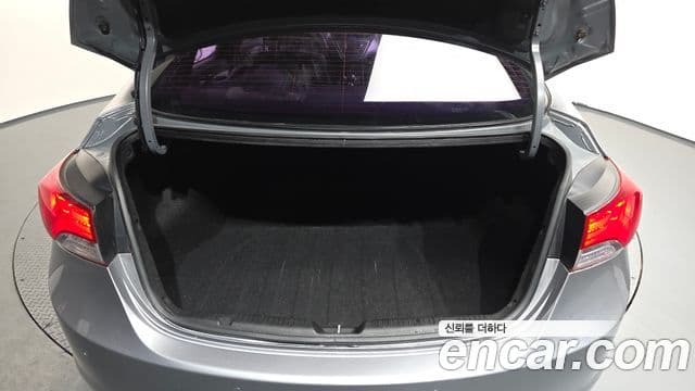 Hyundai Avante MD Style, 2014 20