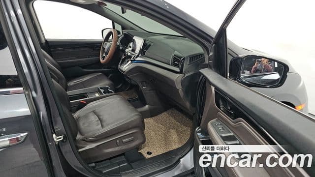Honda Odyssey 5세대, 2018 10