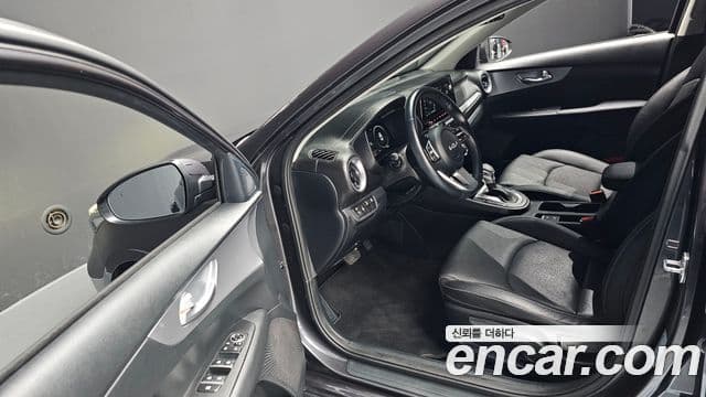 Kia The / новый New K3 2세대 Prestige, 2022 10