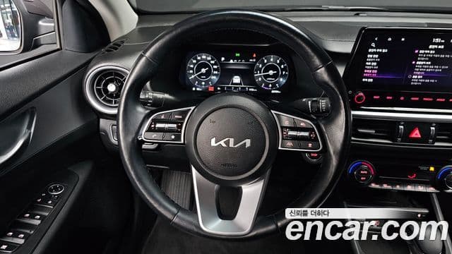 Kia The / новый New K3 2세대 Prestige, 2022 13