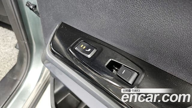 KG모빌리티(SsangYong) Torres T7, 2024 17