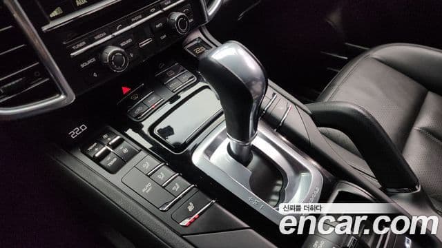 Porsche New Cayenne 958, 2015 9