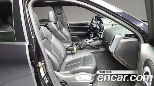 Porsche New Cayenne 958, 2015 11