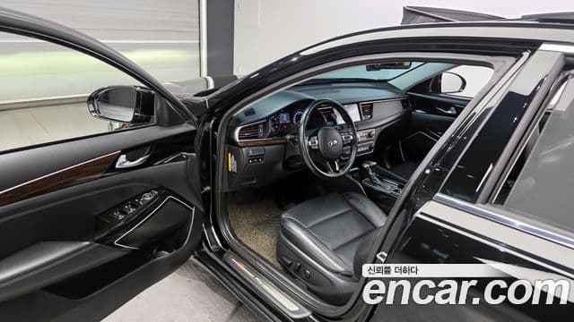 Kia All New K7 3.0 LPI Luxury (арендный автомобиль), 2019 10