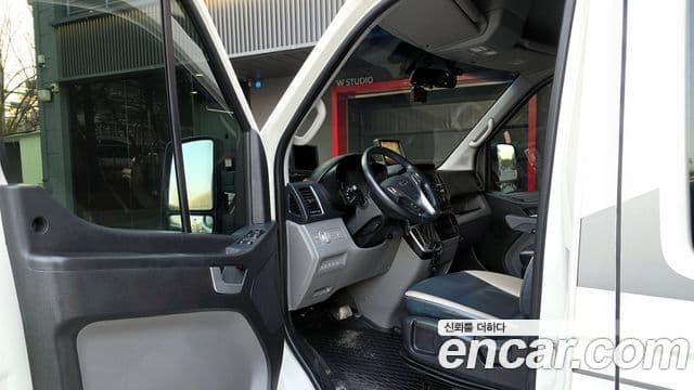 Hyundai 쏠라티 Luxury, 2023 10